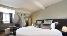 Compagnie Hôtelière de Bagatelle - Hotels Infos - Plumes Hotel