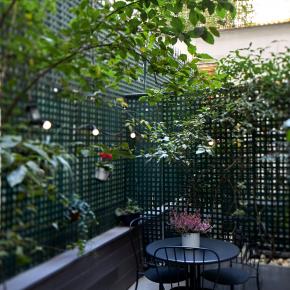 Compagnie Hôtelière de Bagatelle - Les Plumes Hotel Paris - Services - Patio