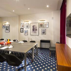 Compagnie Hôtelière de Bagatelle - Platine Hotel Paris - Services - Meeting room